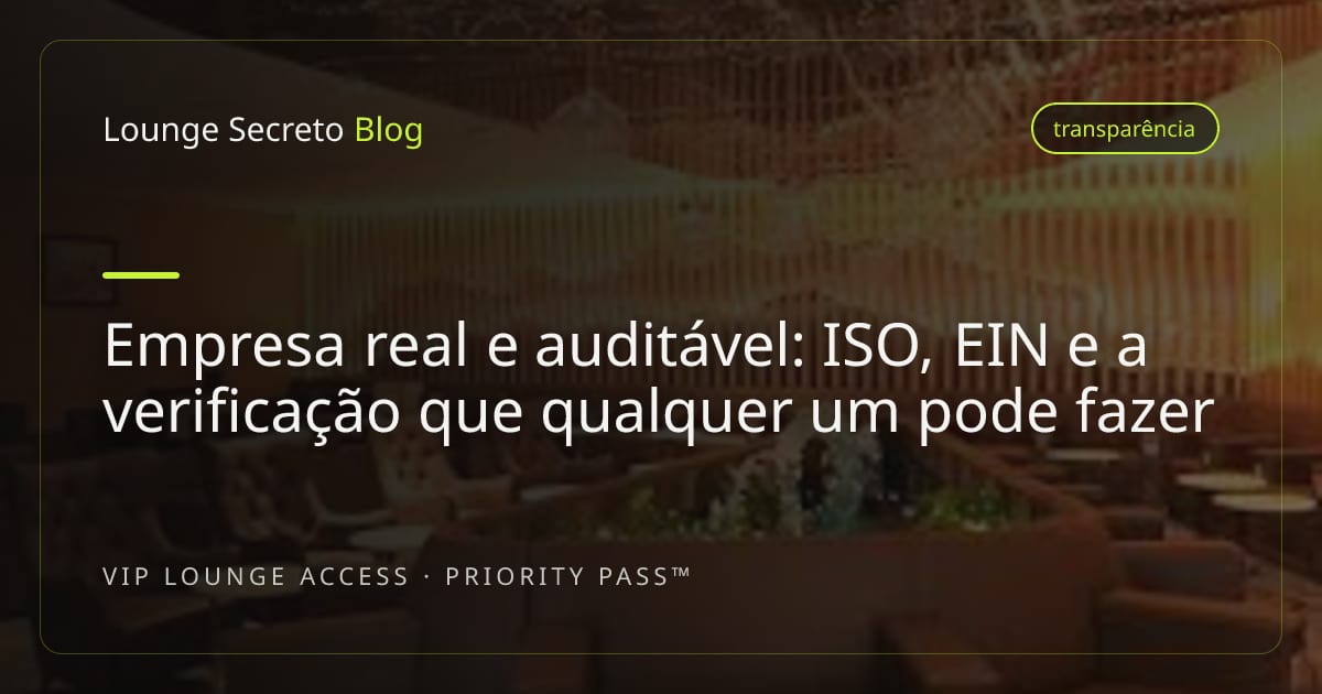 Selo de verificação sobre documentos corporativos, representando certificações ISO e registro fiscal